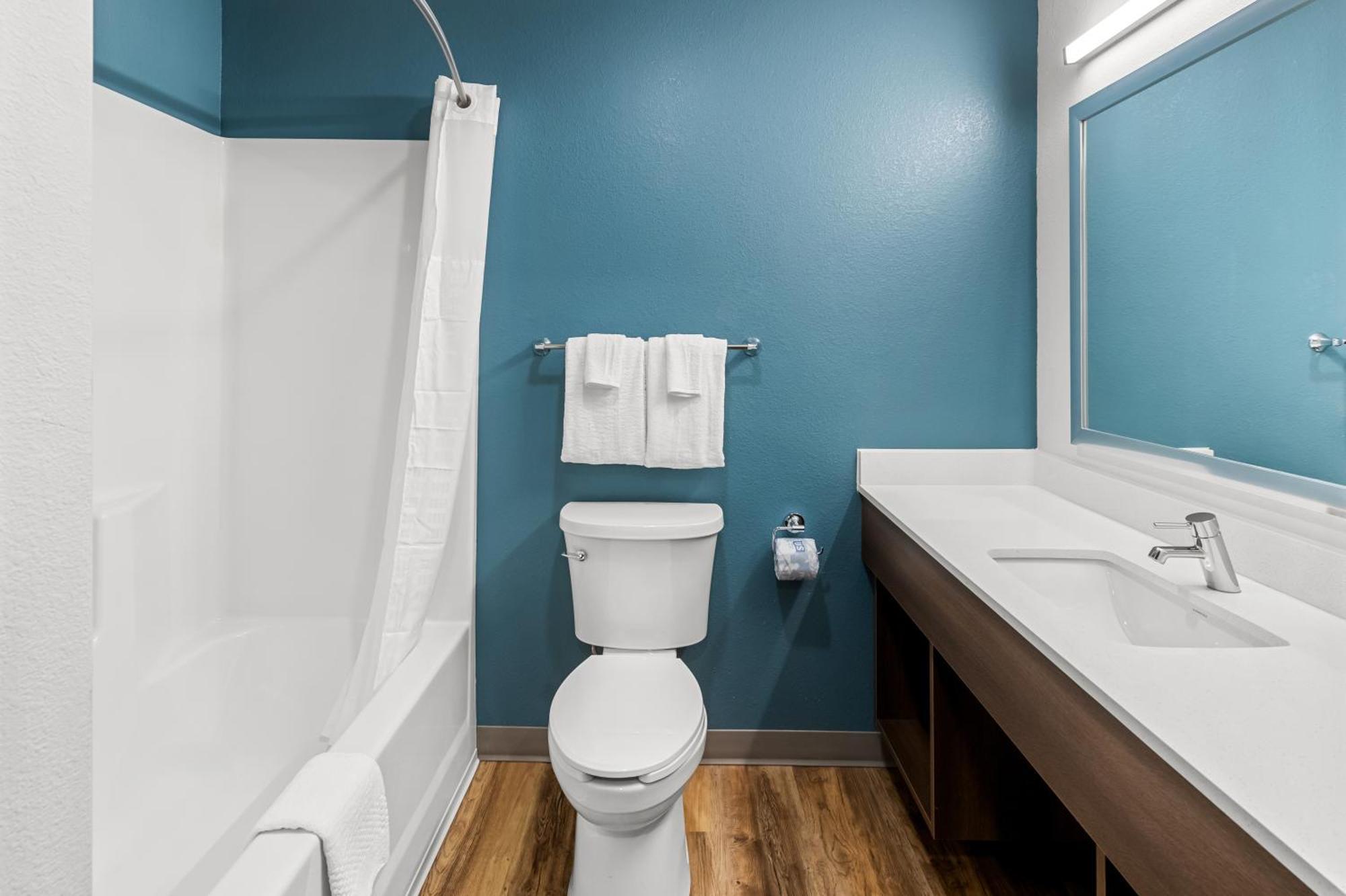 Woodspring Suites Kansas City Airport Экстерьер фото