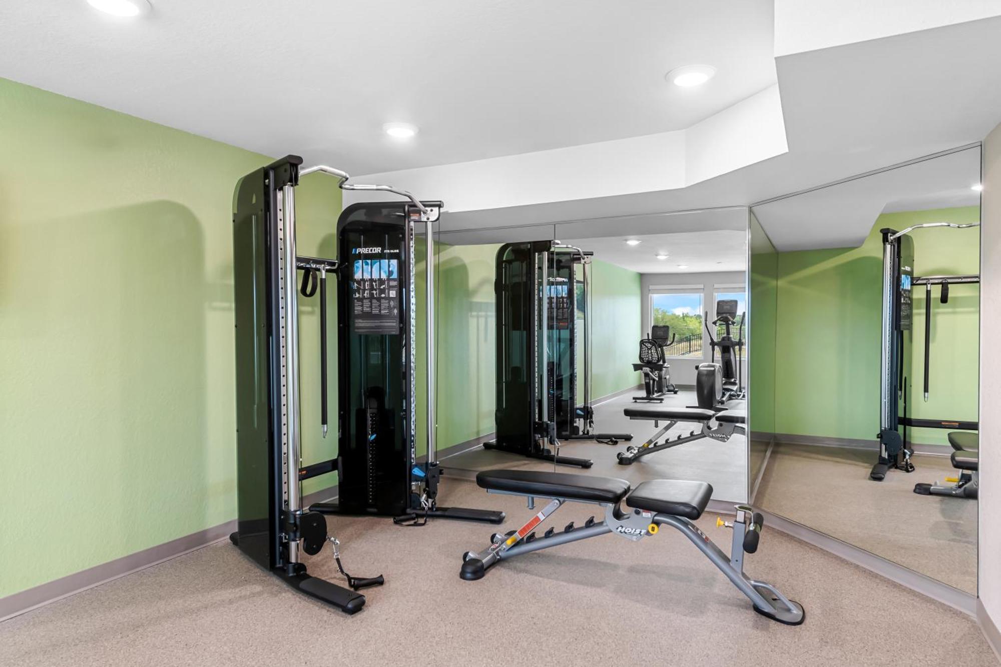 Woodspring Suites Kansas City Airport Экстерьер фото