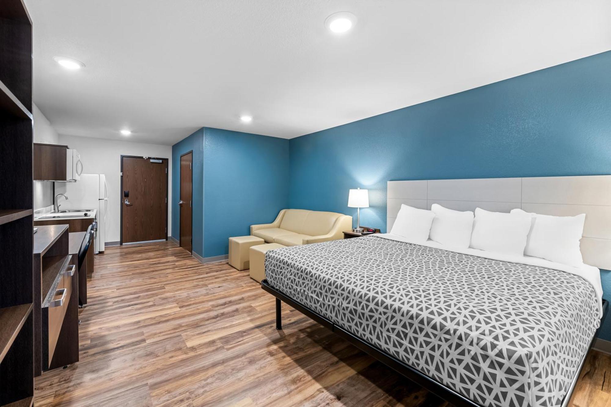 Woodspring Suites Kansas City Airport Экстерьер фото
